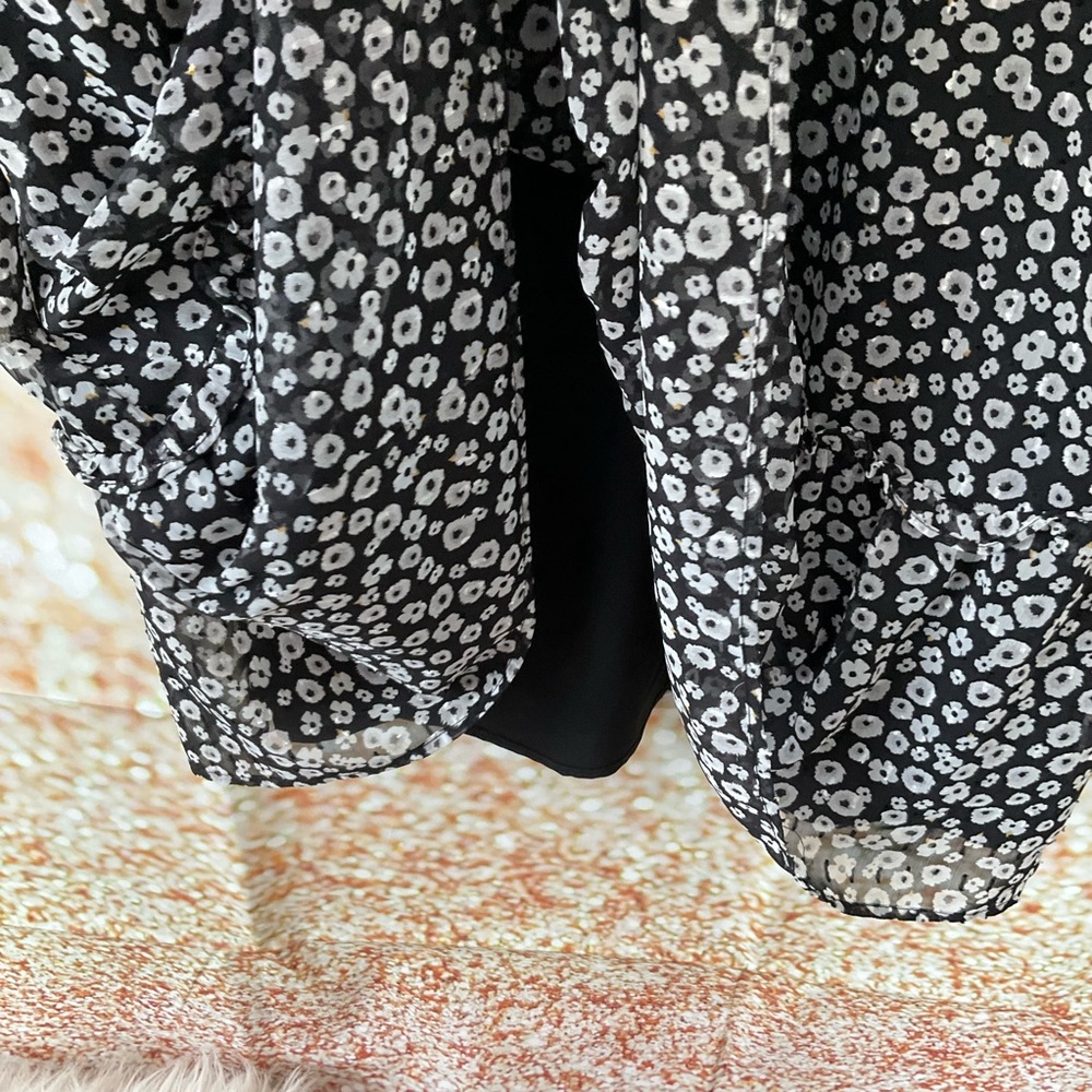 LOFT Floral Dress - Picture 4 of 7